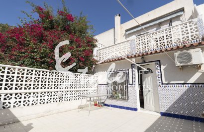 Вторичное жилье - Adosado - Torrevieja - Торревьеха