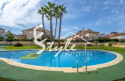 Resale - 2. Townhouse - Orihuela Costa  - Playa Flamenca