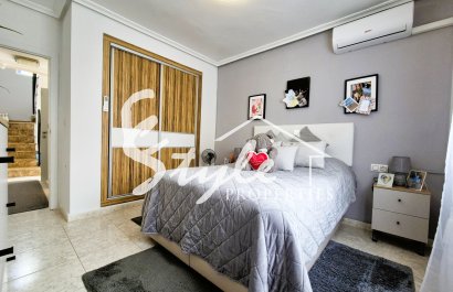 Resale - Villa - Villamartin, Orihuela Costa - Villamartin