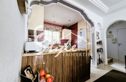 Resale - Villa - Villamartin, Orihuela Costa - Villamartin