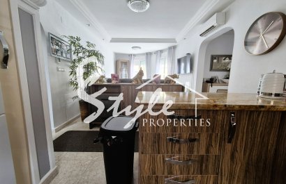 Resale - Villa - Villamartin, Orihuela Costa - Villamartin