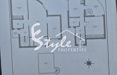 Resale - Villa - Villamartin, Orihuela Costa - Villamartin