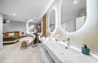 Reventa - Villa - Orihuela Costa  - Lomas de Cabo Roig