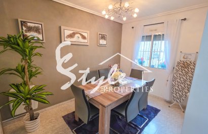 Resale - Villa - Villamartin, Orihuela Costa - Villamartin