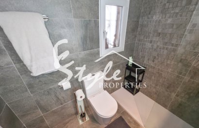 Resale - Villa - Villamartin, Orihuela Costa - Villamartin