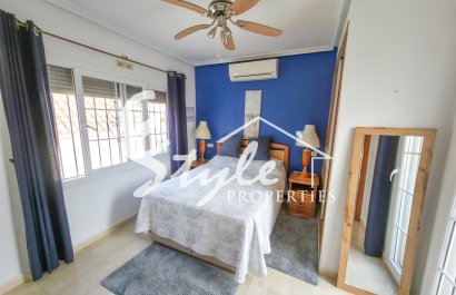 Resale - Villa - Villamartin, Orihuela Costa - Villamartin