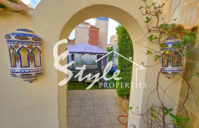 Resale - Villa - Villamartin, Orihuela Costa - Villamartin