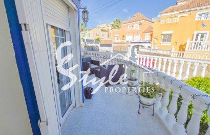 Resale - Villa - Villamartin, Orihuela Costa - Villamartin