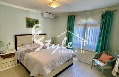 Reventa - Villa - Orihuela Costa  - Villamartin