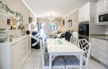 Reventa - Villa - Torrevieja  - Calas Blancas