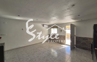 Reventa - Villa - Torrevieja  - Los Balcones