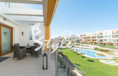 Reventa - Apartamento - Orihuela Costa  - Villamartin