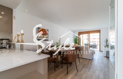 Reventa - Apartamento - Orihuela Costa  - Villamartin