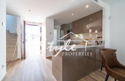 Reventa - Apartamento - Orihuela Costa  - Villamartin