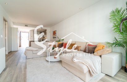 Reventa - Apartamento - Orihuela Costa  - Villamartin