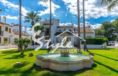 Reventa - Apartamento - Orihuela Costa  - Villamartin