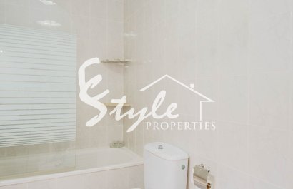 Resale - Apartamento - Punta Prima