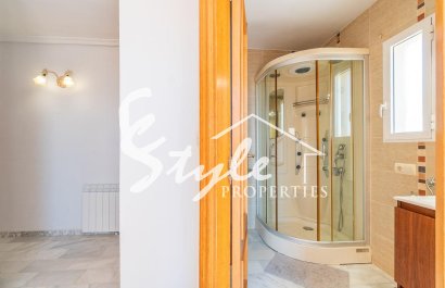 Resale - Villa - Torrevieja - Costa blanca sur