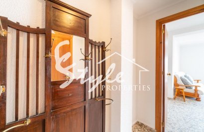 Resale - Apartamento - Torrevieja - Playa de los Naufragos