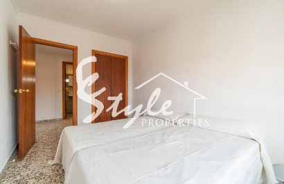 Resale - Apartamento - Torrevieja - Playa de los Naufragos