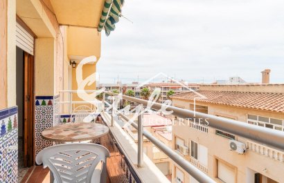 Resale - Apartamento - Torrevieja - Playa de los Naufragos