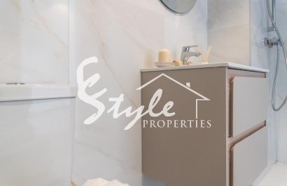 Resale - Apartment - Orihuela Costa  - Playa Flamenca