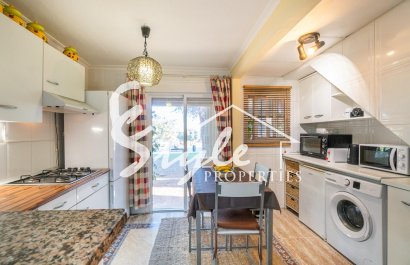 Resale - Villa - Torrevieja - Los Balcones - Los Altos del Edén