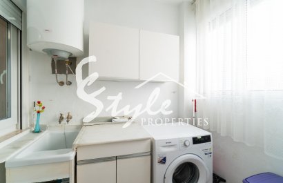 Resale - Apartamento - Torrevieja - Playa del Cura