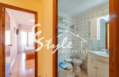 Resale - Apartamento - Torrevieja - Playa del Cura