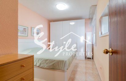 Resale - Apartamento - Torrevieja - Playa del Cura