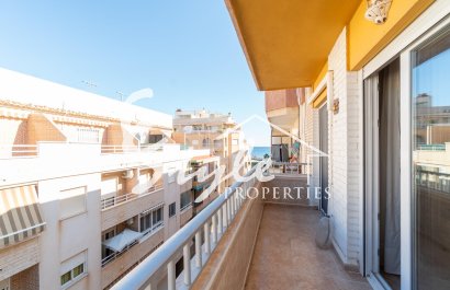 Resale - Apartamento - Torrevieja - Playa del Cura