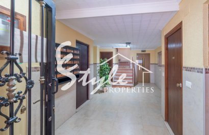 Resale - Apartamento - Torrevieja - Playa del Cura