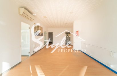 Alquiler larga estancia - Commercial - Orihuela-Costa - La Zenia