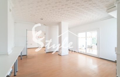 Alquiler larga estancia - Commercial - Orihuela-Costa - La Zenia