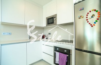 Resale - Apartamento - Torrevieja - Calas Blancas