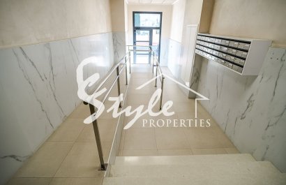 Resale - Apartamento - Torrevieja - Calas Blancas