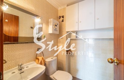 Resale - Apartamento - Torrevieja - Playa de los Naufragos
