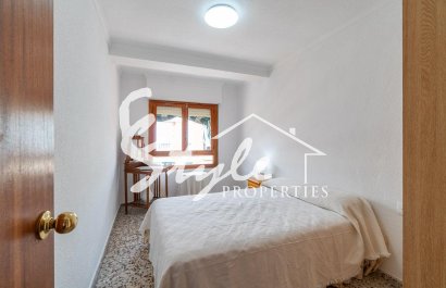 Resale - Apartamento - Torrevieja - Playa de los Naufragos
