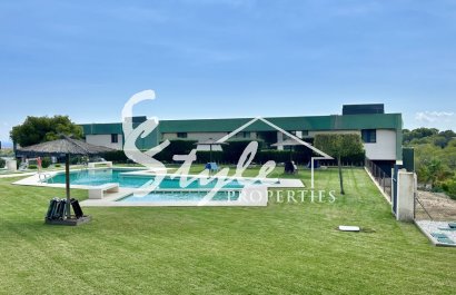 Resale - Apartamento - Orihuela-Costa - Villamartin