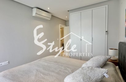 Resale - Apartamento - Orihuela-Costa - Villamartin