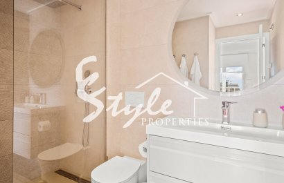Resale - Apartment - Orihuela-Costa - Los Dolses