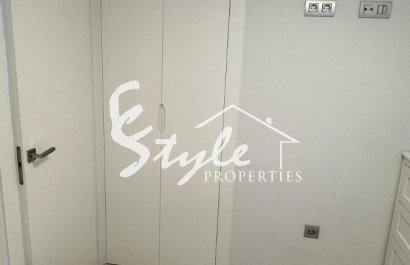 Resale - Apartamento - Torrevieja - Calas Blancas