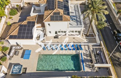 Resale - Villa - Orihuela-Costa - La Zenia