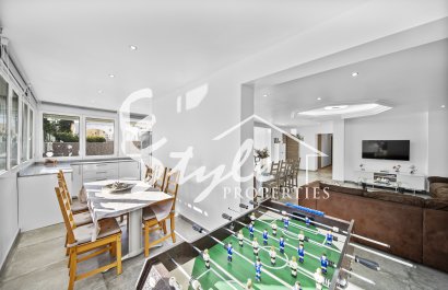 Resale - Villa - Orihuela-Costa - La Zenia