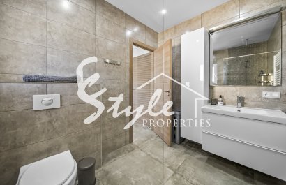 Resale - Villa - Orihuela-Costa - La Zenia