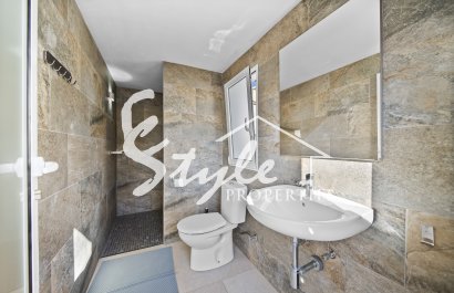 Resale - Villa - Orihuela-Costa - La Zenia