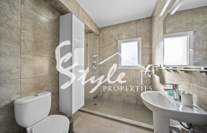 Resale - Villa - Orihuela-Costa - La Zenia