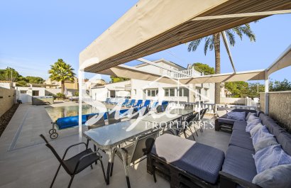 Resale - Villa - Orihuela-Costa - La Zenia