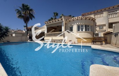 Resale - Villa - Las Ramblas Golf - Las Ramblas