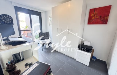 Resale - Villa - Villamartin, Orihuela Costa - Villamartin